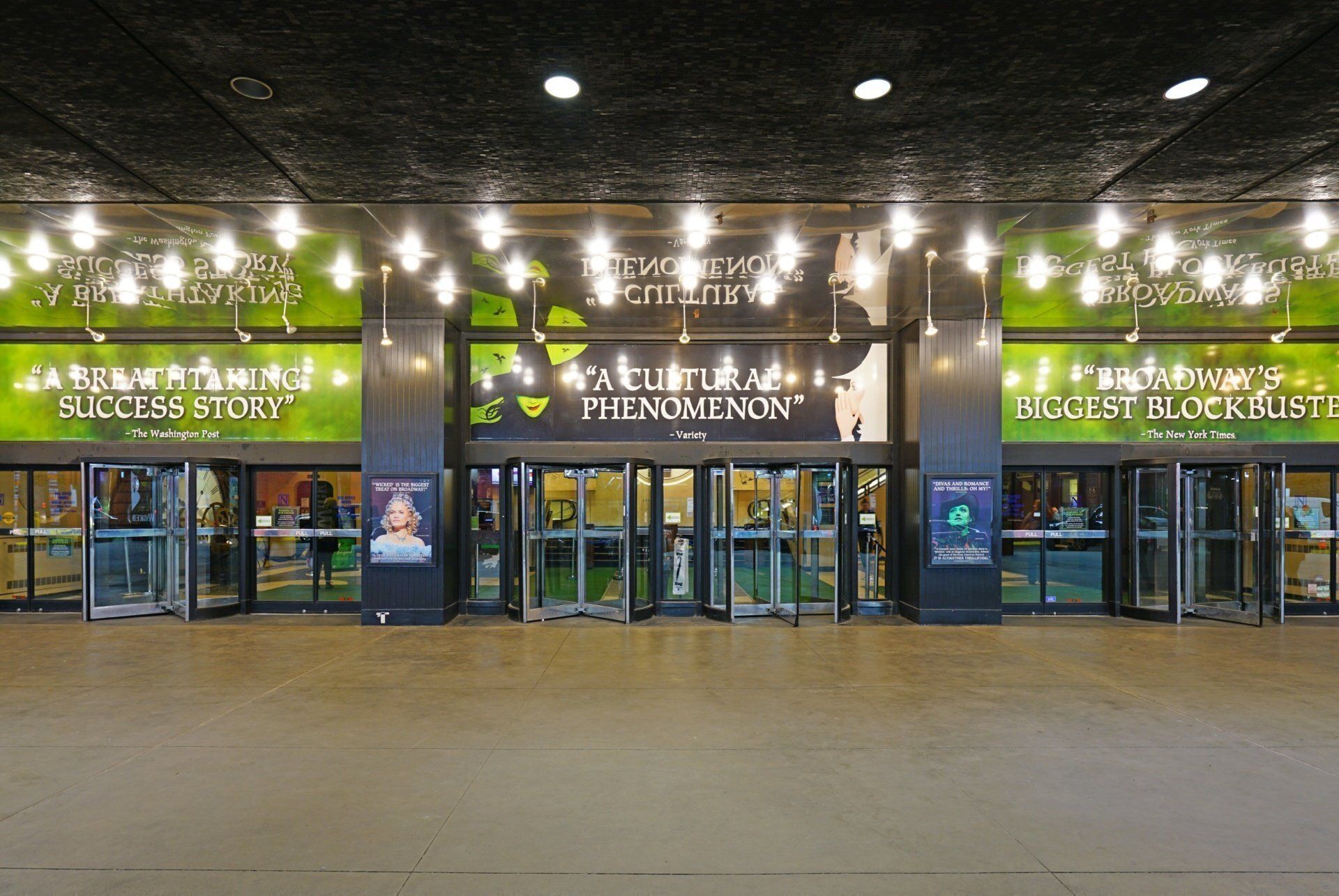 entree gershwin theatre